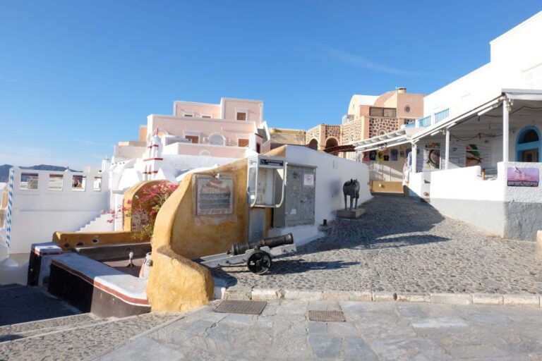 things to do in oia santorini